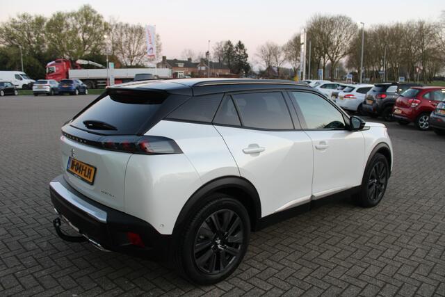 Peugeot 2008 1.2 PureTech GT-Line 130pk - Navigatie - Cruise - Camera - Virtual cockpit - Trekhaak - Rijklaar