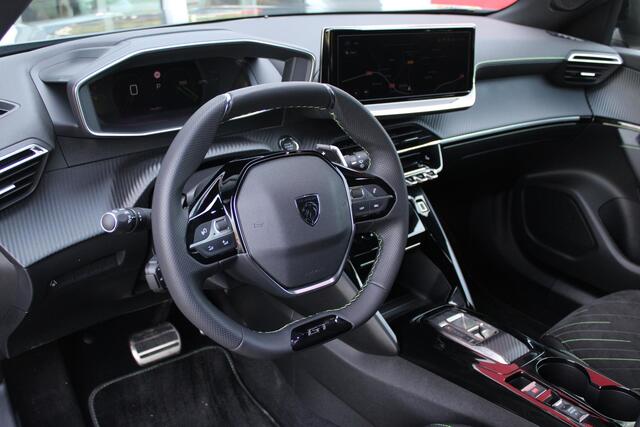 Peugeot 2008 1.2 130PK AUTOMAAT GT PACK | NAVIGATIE | FULL LED KOPLAMPEN | DRAADLOZE APPLE CARPLAY/ANDROID AUTO | ADAPTIVE CRUISE CONTROL | CAMERA VOOR + ACHTER | CLIMATE CONTROL | LICHTMETALEN VELGEN 17" | KEYLESS ENTRY/START | DAB+ RADIO | ALCANTARA/LEDEREN BEKLEDIN
