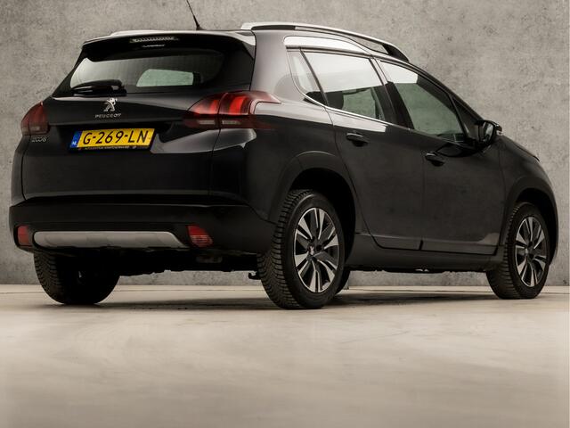 Peugeot 2008 1.2 PureTech Sport Automaat (APPLE CARPLAY, NAVIGATIE, CLIMATE, LEDER, CRUISE, SPORTSTOELEN, PARKEERSENSOREN, CRUISE, NIEUWE APK, NIEUWSTAAT)
