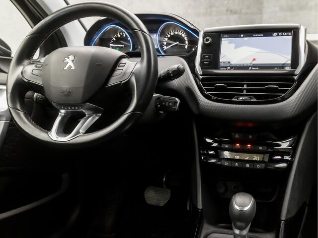 Peugeot 2008 1.2 PureTech Sport Automaat (APPLE CARPLAY, NAVIGATIE, CLIMATE, LEDER, CRUISE, SPORTSTOELEN, PARKEERSENSOREN, CRUISE, NIEUWE APK, NIEUWSTAAT)