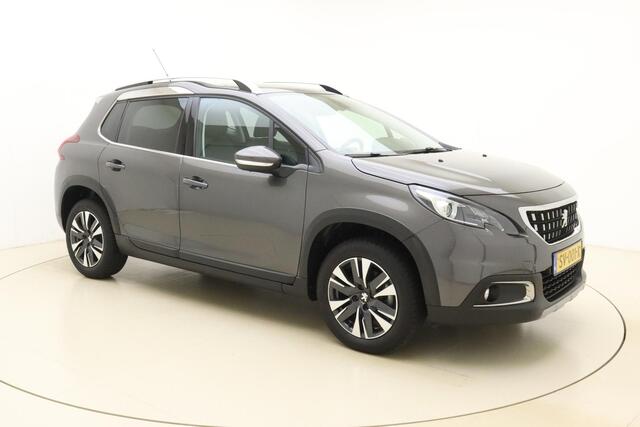 Peugeot 2008 1.2T 110pk Allure Peugeot 2008 1.2 PureTech Allure 110 Pk | Navigatie | Cruise Control | Climate Control | Panorama Dak | Lage Km-Stand | Electrische Ramen | LM-Velgen