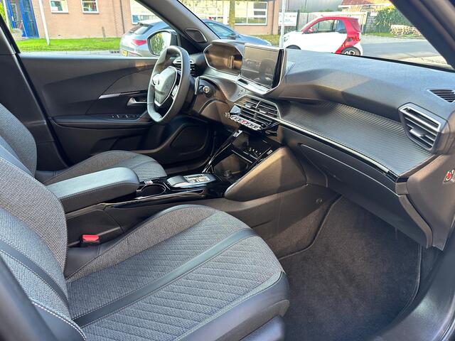 Peugeot 2008 1.2 PureTech 130 Allure Camera
