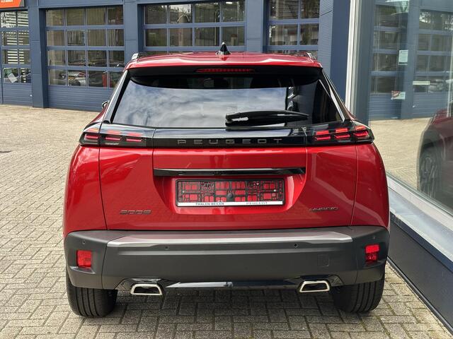 Peugeot 2008 1.2 Hybrid 145 PK Allure | 2025 Auto | Hybride Elektrisch rijden met Automaat | Parkeercamera 360 graden | Stoelverwarming | LED Verlichting | Navigatie via Telefoon | 17" Lichtmetalen Velgen | Cruise & Climate Control | Dode Hoek Bewaking |