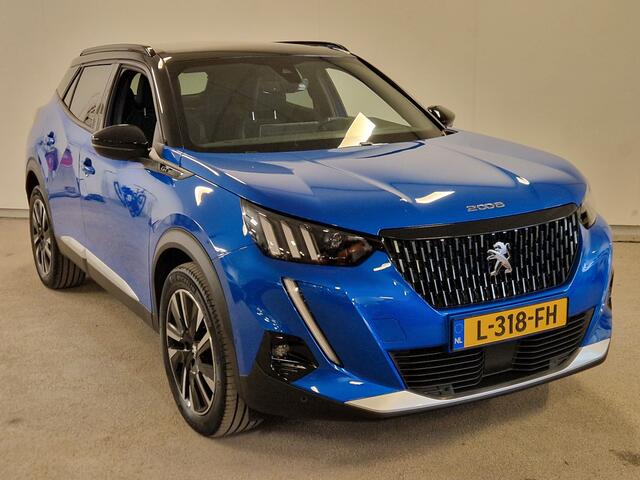 Peugeot 2008 1.2 PureTech GT Pack Luxe uitvoering met Schuif/kantel dak!!!!