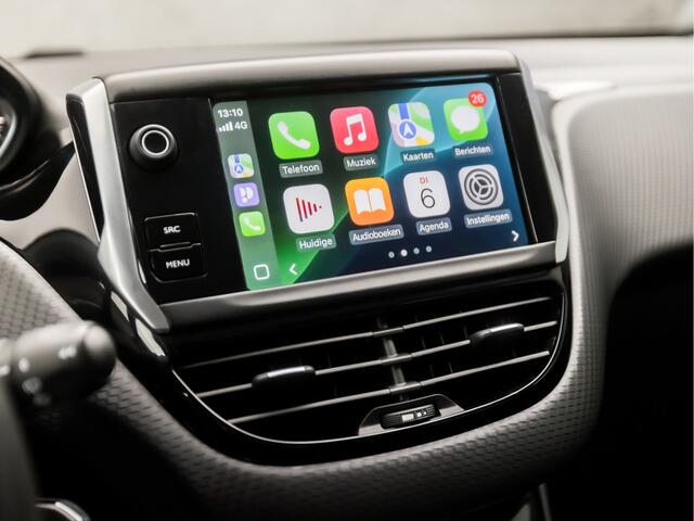 Peugeot 2008 1.2 PureTech Sport Automaat (APPLE CARPLAY, NAVIGATIE, CAMERA, CLIMATE, CRUISE, SPORTSTOELEN, PARKEERSENSOREN, NIEUWE APK, NIEUWSTAAT)