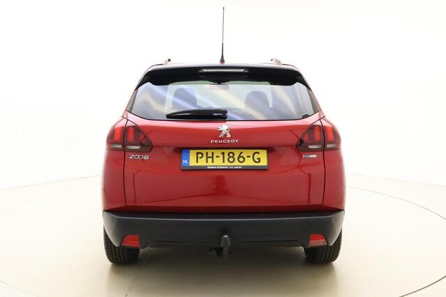 Peugeot 2008 1.2 110pk Blue Lion | Trekhaak | Panorama dak | Airco | Cruise Control | Elektrische ramen | Navigatie | Radio / Bluetooth