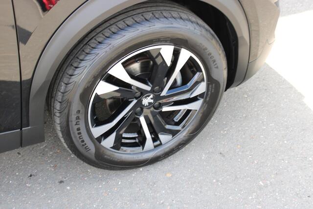 Peugeot 2008 1.2 PureTech Allure Pack