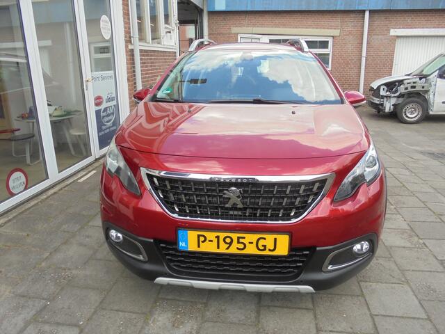 Peugeot 2008 1.2 PureTech Allure Automaat, Cruise Controle, Airco, Navigatie, Trekhaak, Achteruitrijhulp