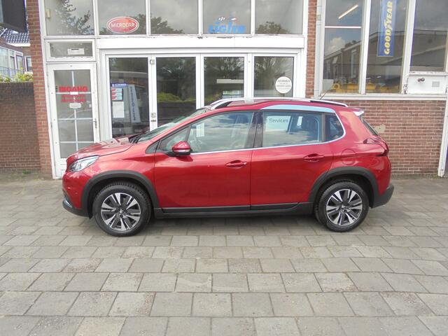 Peugeot 2008 1.2 PureTech Allure Automaat, Cruise Controle, Airco, Navigatie, Trekhaak, Achteruitrijhulp