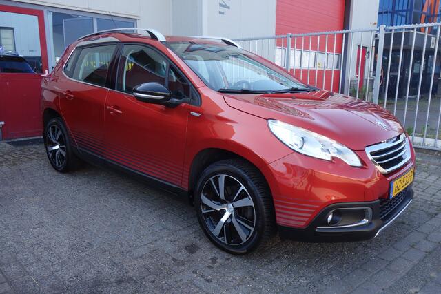 Peugeot 2008 1.2 Turbo 111pk Urban Cross