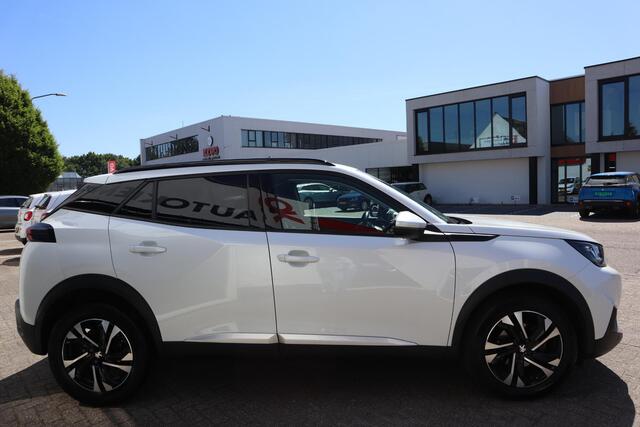 Peugeot 2008 1.2 130PK ALLURE PACK CAMERA|APPLE CARPLAY|PARELMOER WIT!