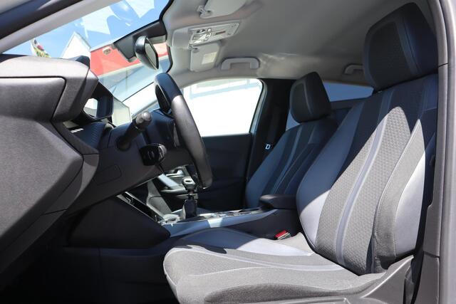 Peugeot 2008 1.2 130PK ALLURE PACK CAMERA|APPLE CARPLAY|PARELMOER WIT!