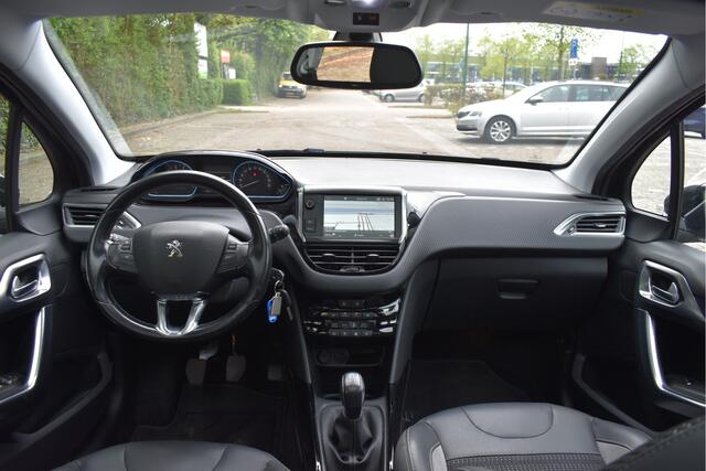 Peugeot 2008 1.2 PureTech Allure Pack Connect | NL-Auto | Pano.dak | Camera | Carplay | Climate Contr | Cruise Contr | DAB | NAP