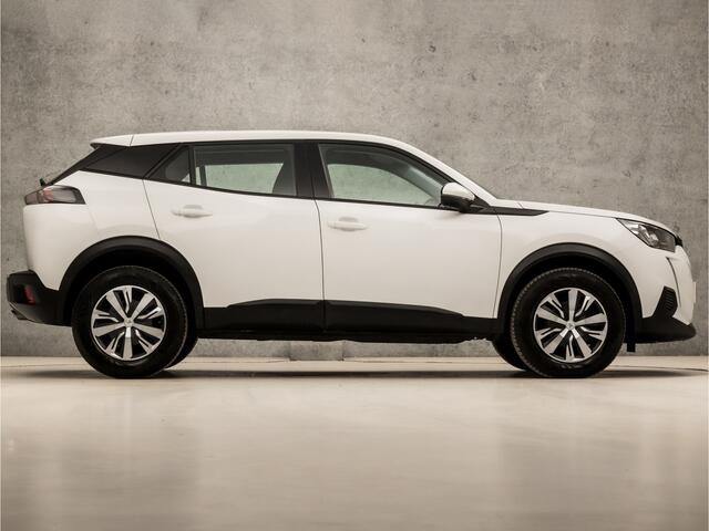 Peugeot 2008 1.2 PureTech Sport (APPLE CARPLAY, LANE ASSIST, SPORTSTOELEN, PARKEERSENSOREN, CRUISE, DAB+, NIEUWE APK, NIEUWSTAAT)