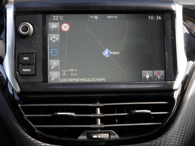 Peugeot 2008 1.2 110PK PURETECH ALLURE TREKHAAK