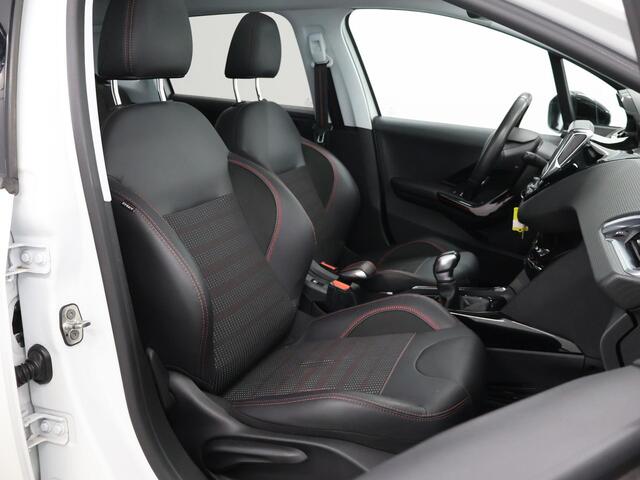 Peugeot 2008 1.2 PureTech GT-line | Panoramadak | Navigatie | Parkeercamera | Climate Control | Cruise Control |