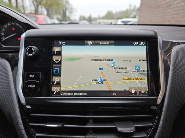 Peugeot 2008 1.2 PureTech Blue Lion