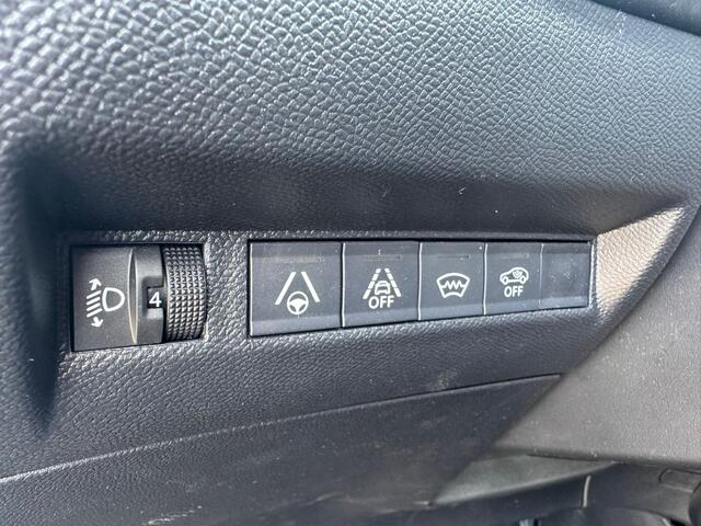 Peugeot 2008 1.2 PureTech Allure Pack