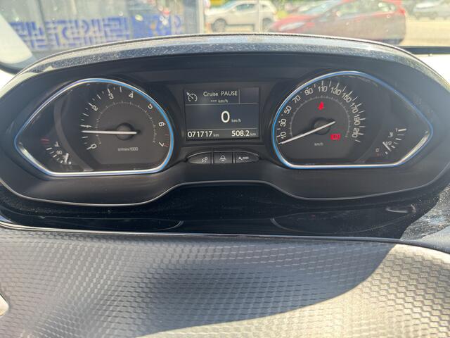 Peugeot 2008 82pk Allure Camera|Navigatie|1ste eigenaar!