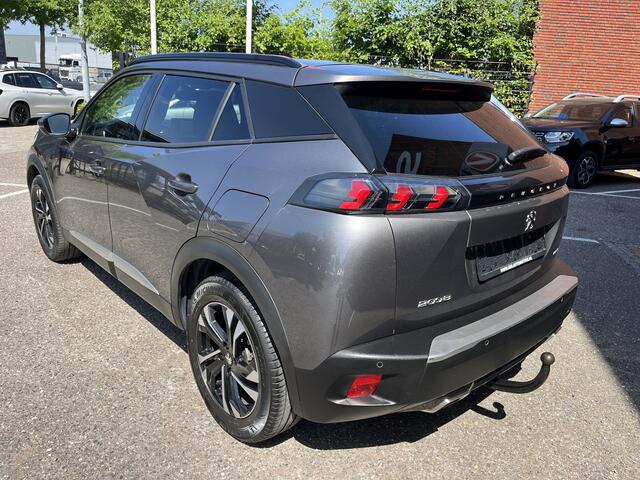 Peugeot 2008 1.2 PureTech Allure // NAVI // CAMERA // TREKHAAK // APPLE CARPLAY / ANDROID AUTO // CRUISE //
