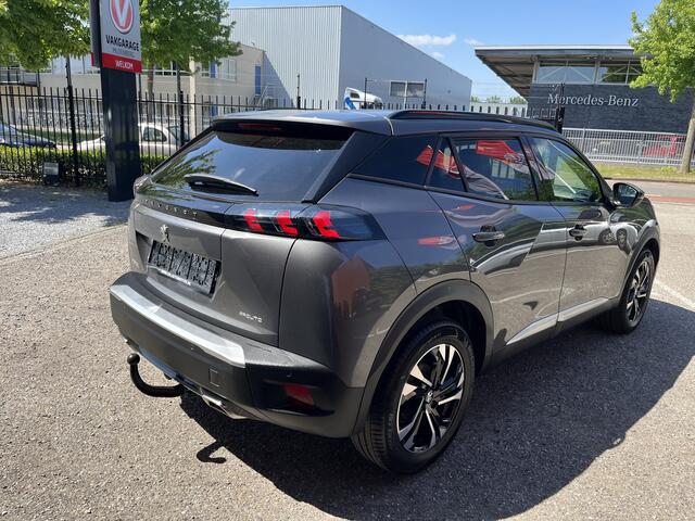 Peugeot 2008 1.2 PureTech Allure // NAVI // CAMERA // TREKHAAK // APPLE CARPLAY / ANDROID AUTO // CRUISE //