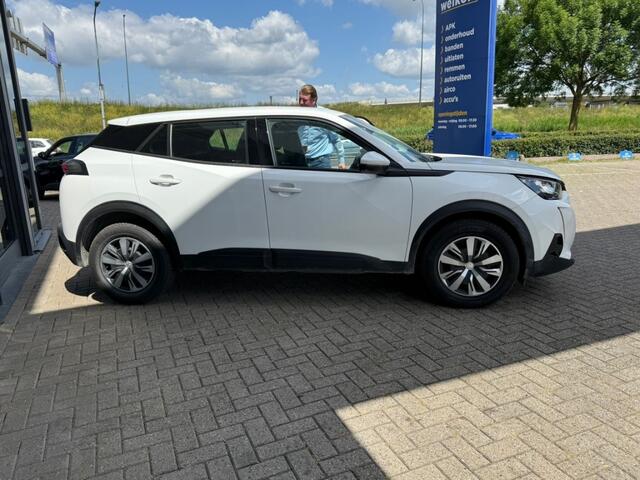 Peugeot 2008 1.2 PT ACTIVE PACK AIRCO CRUISECONTROL NAVI PDC