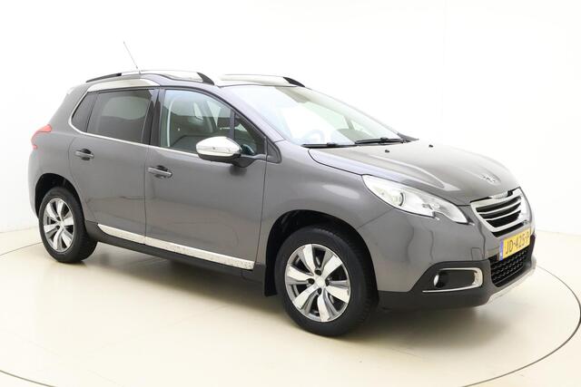 Peugeot 2008 1.2 PureTech Allure 110pk | Navigatie | Panoramadak | Trekhaak | Climate Control | Lichtmetalen Velgen | Cruise Control | Parkeersensoren