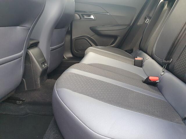 Peugeot 2008 1.2 PureTech Allure NAVI/PDC/LED/CRUISE/LMV
