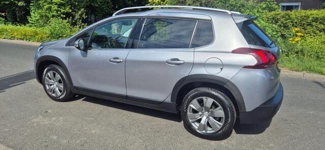 Peugeot 2008 1.2 Pure Tech Allure Navigatie* lichtmetaal*ecc*panorama