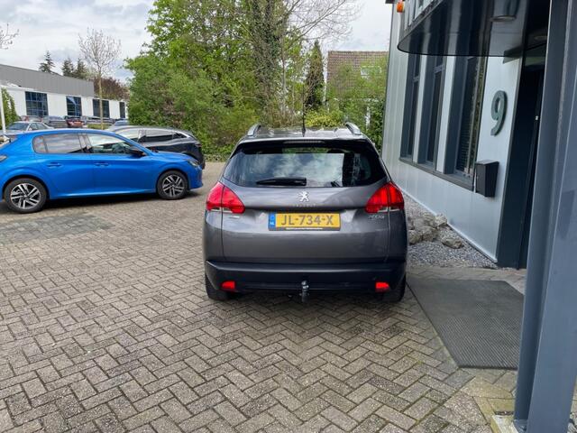 Peugeot 2008 1.2 PureTech Automaat, Navi, Airco, PDC, Cruisecntrl, TOPSTAAT!
