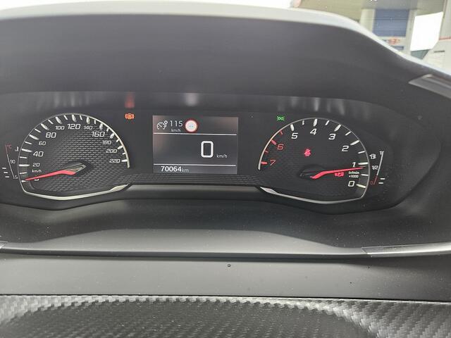 Peugeot 2008 1.2 PureTech Active Pack 100PK | Apple Carplay/Android Auto | Peugeot Connect 3D Navigatie | Airco-Ecc | Cruise | 16"LM-Velgen | PDC | Achteruitrijcamera Visioppark 1 | binnenspiegel automatisch dimmend | Regensensor LED Verlichting