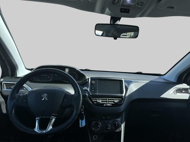 Peugeot 2008 1.2 PureTech Blue Lion | trekhaak | panoramadak