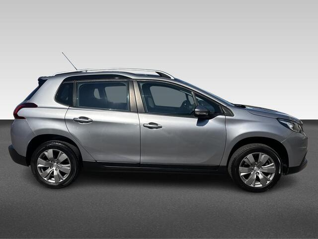 Peugeot 2008 1.2 PureTech Blue Lion | trekhaak | panoramadak
