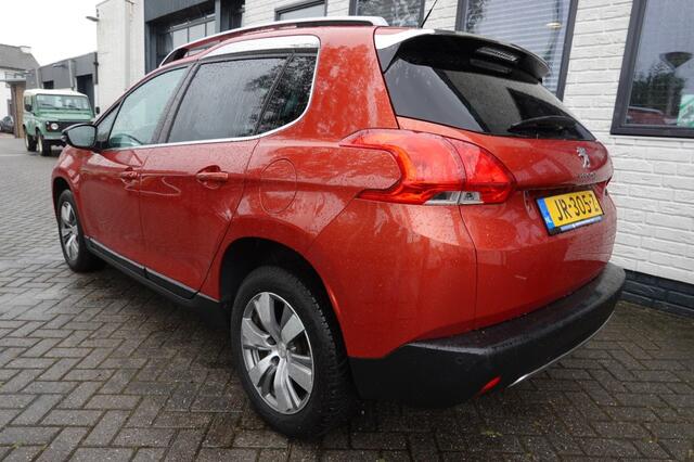 Peugeot 2008 1.2 PURET. URBAN C Navigatie (nw distributieriem)