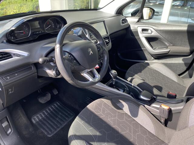 Peugeot 2008 1.2T 110pk Automaat Blue Lion | Navigatie | Airconditioning | Parkeersensoren | Apple Carplay | Android Auto | Dealeronderhouden