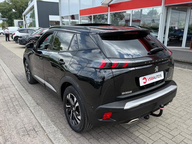 Peugeot 2008 1.2 PURETECH AUT. GT-LINE PANO-DAK TREKHAAK NAVI CAMERA CARPLAY