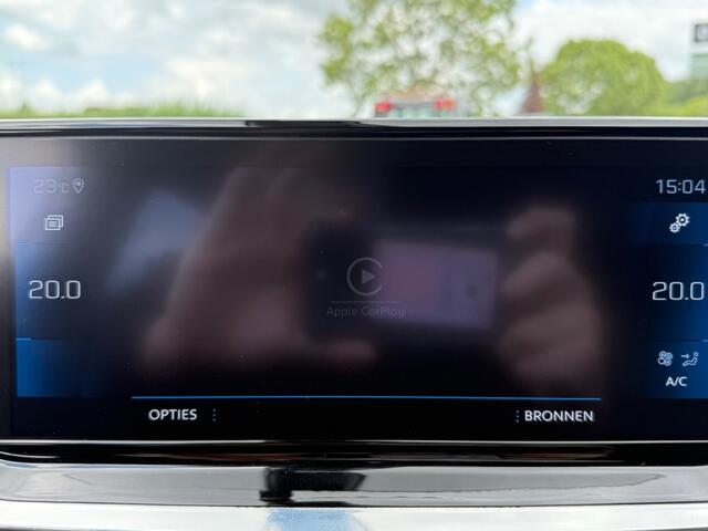 Peugeot 2008 1.2 PURETECH AUT. GT-LINE PANO-DAK TREKHAAK NAVI CAMERA CARPLAY