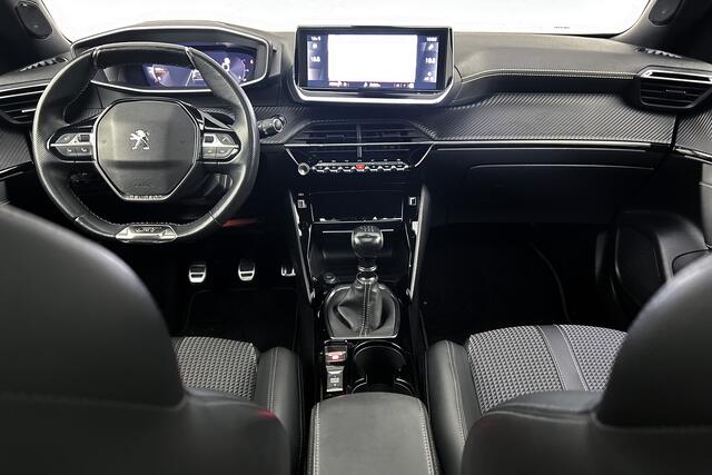 Peugeot 2008 1.2 PureTech GT-Line | Elektrisch panoramadak | Adaptief cruise control | Half leder | LED