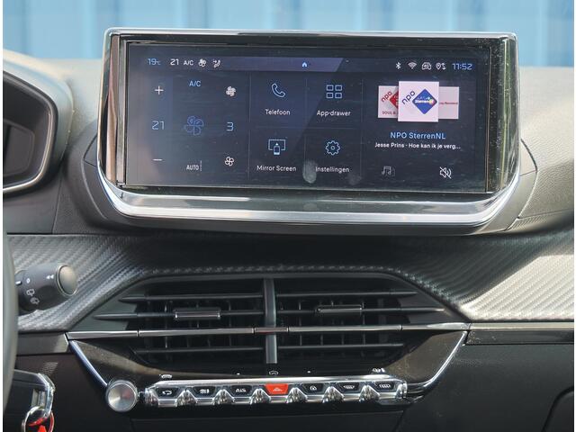 Peugeot 2008 1.2 130PK Allure | AUTOMAAT | AppleCarPlay/AndroidAuto | Climate Control | Cruise Control | FULL LED | LMV | Parkeersensoren |