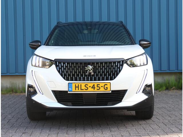 Peugeot 2008 1.2 130PK GT | Leer | AppleCarPlay/AndroidAuto | Schuifkanteldak | Keyless | Cruise Control | Climate Control | Camera | LED | Navigatie | StoelVerwarming | TwoTone |