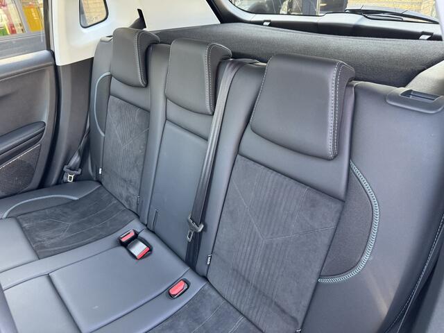 Peugeot 2008 1.2 PureTech Allure Navi Camera Panodak Carplay