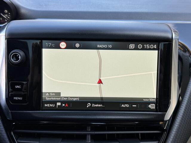 Peugeot 2008 1.2 PureTech Allure Navi Camera Panodak Carplay