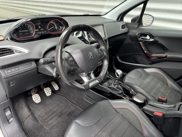 Peugeot 2008 1.2 GT-line Navi | Camera