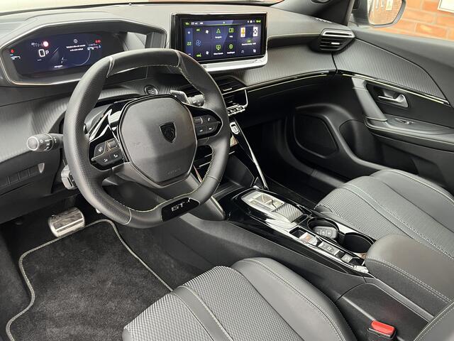 Peugeot 2008 PureTech 130 GT EAT8 | Adaptive Cruise Control | Carplay/Android Auto |