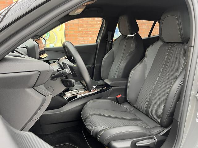 Peugeot 2008 PureTech 130 GT EAT8 | Adaptive Cruise Control | Carplay/Android Auto |