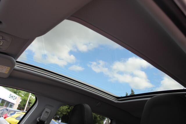 Peugeot 2008 1.2 PureTech Allure//Automaat!!
