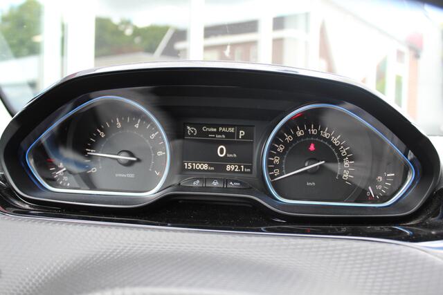 Peugeot 2008 1.2 PureTech Allure//Automaat!!