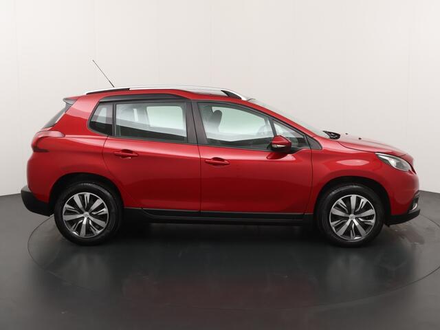 Peugeot 2008 1.2 PureT. Blue Lion