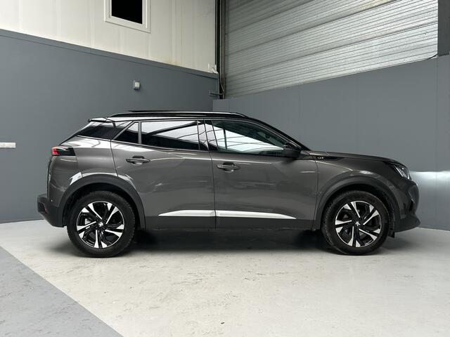 Peugeot 2008 1.2 PureTech GT Trekhaak|Pano|Navi|Cruise