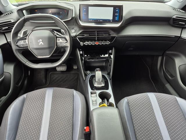 Peugeot 2008 1.2 PureTech Allure 130 PK | Automaat | Camera | 3-D Dashboard | Navigatie | Climate Control | Draadloze Telefoonlader | | Mooie Lage Kilometerstand !!